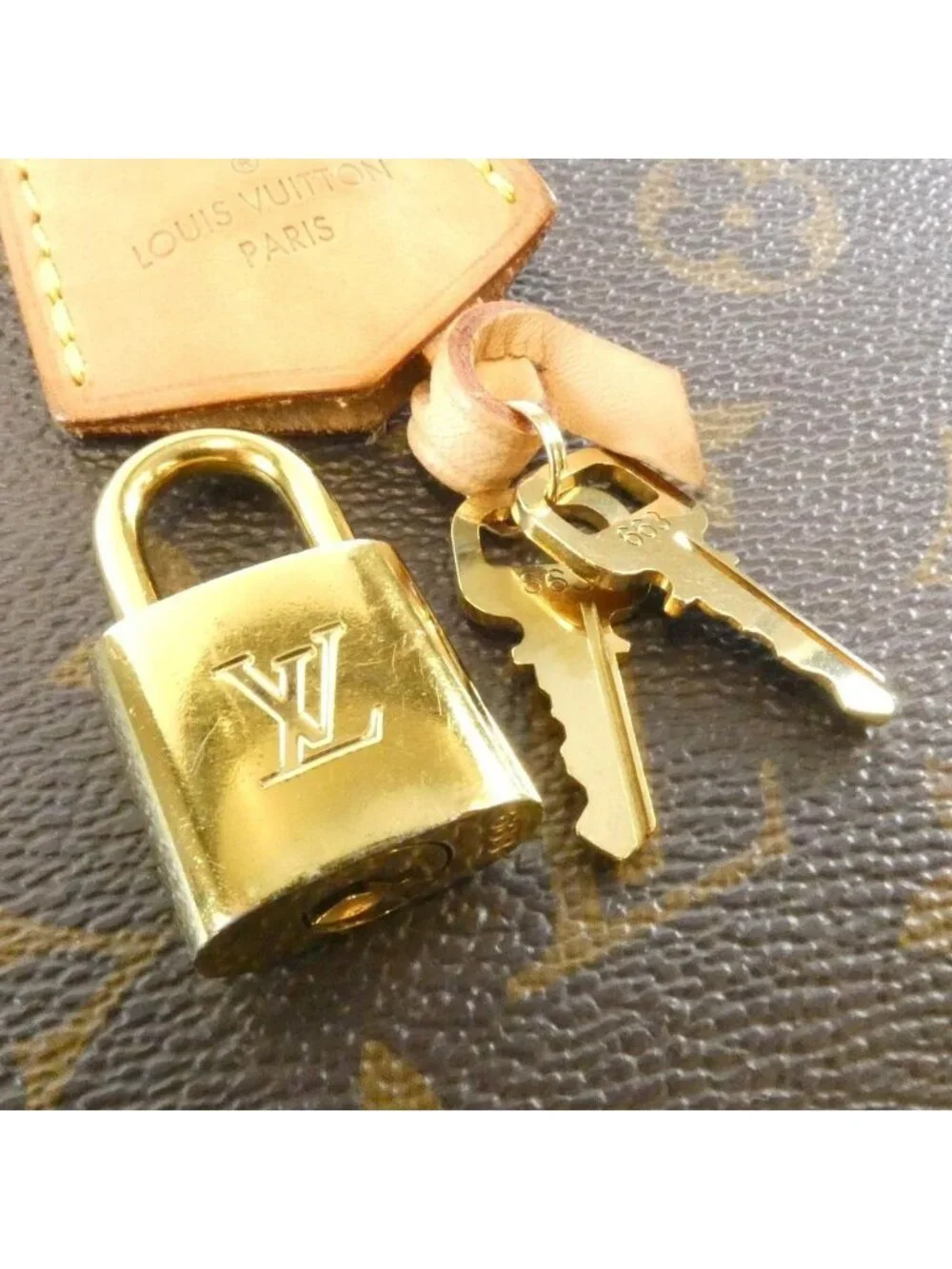 Louis Vuitton Monogram Alma BB